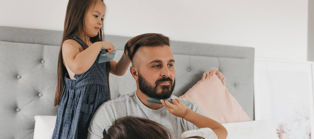 The Happy Hair brush is the best brush for men, it's ideal to brush men's beard and moustaches as well as shorter hair and also a long mane. 