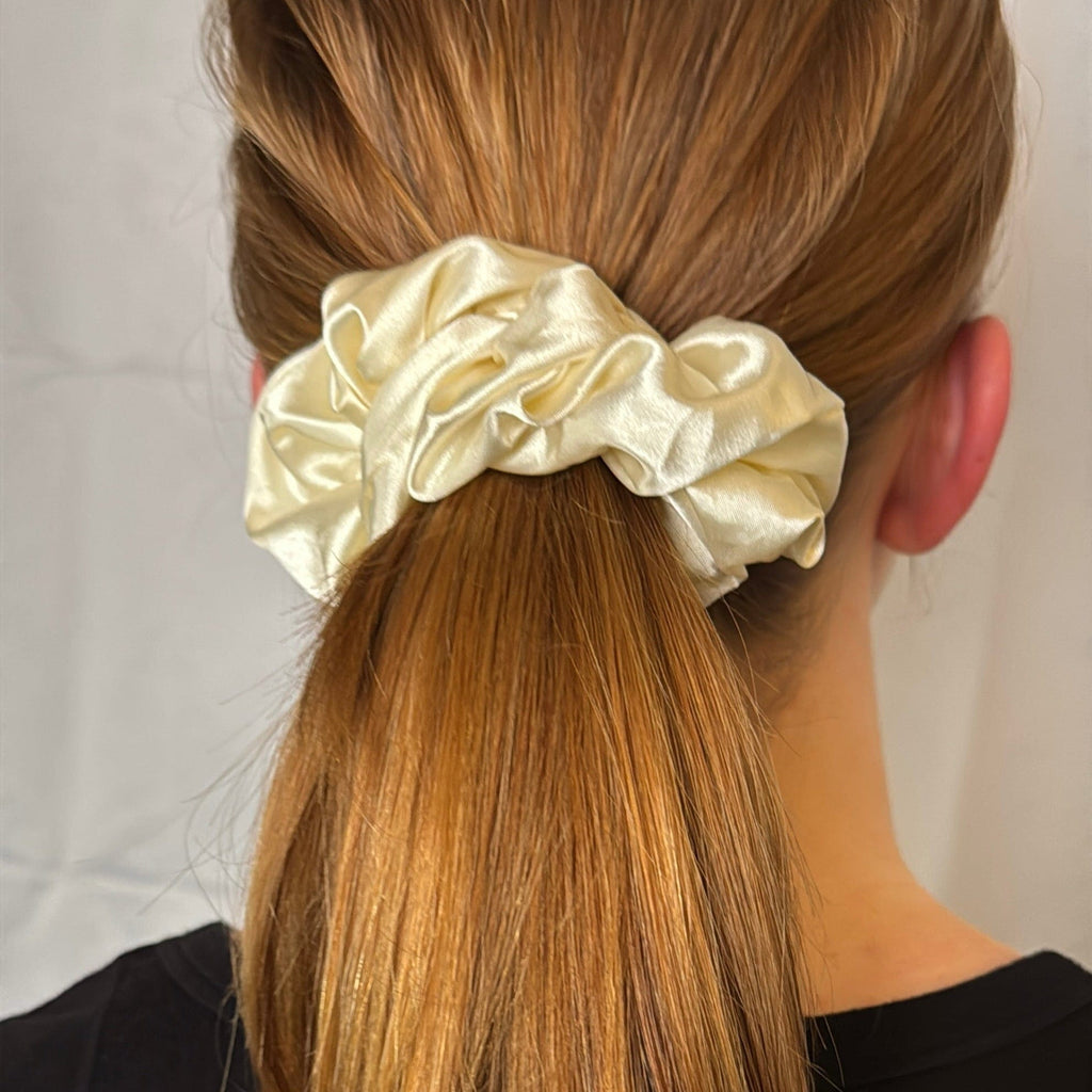 Happy Hair Brush Accessory Scrunchie - Pearl